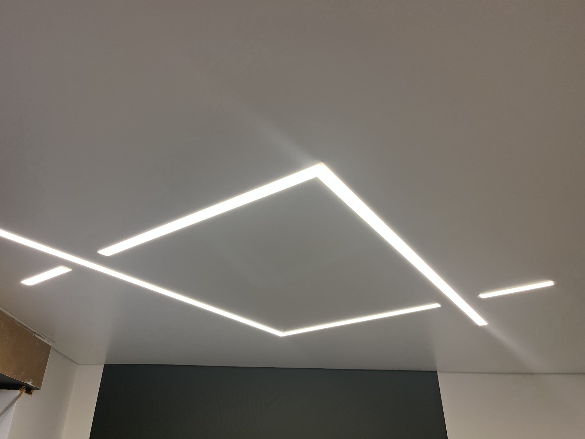 Satin-Spanndecke — Referenzprojekt 12
